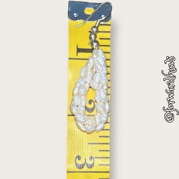 Triple-Strand Twisted Potato Pearl Earrings – Elegant and Distinctive - Picture 4 of 9